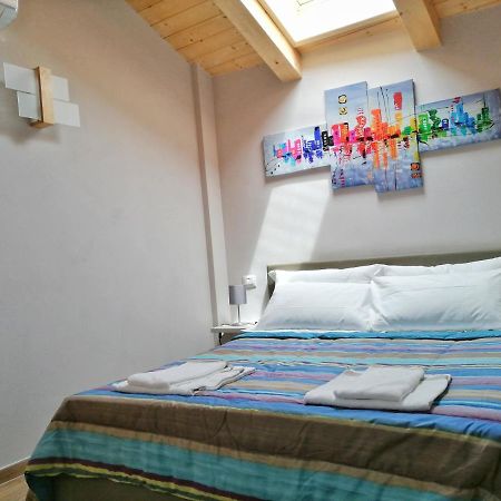 Fiordaelisa Apartment Monforte dʼAlba Esterno foto